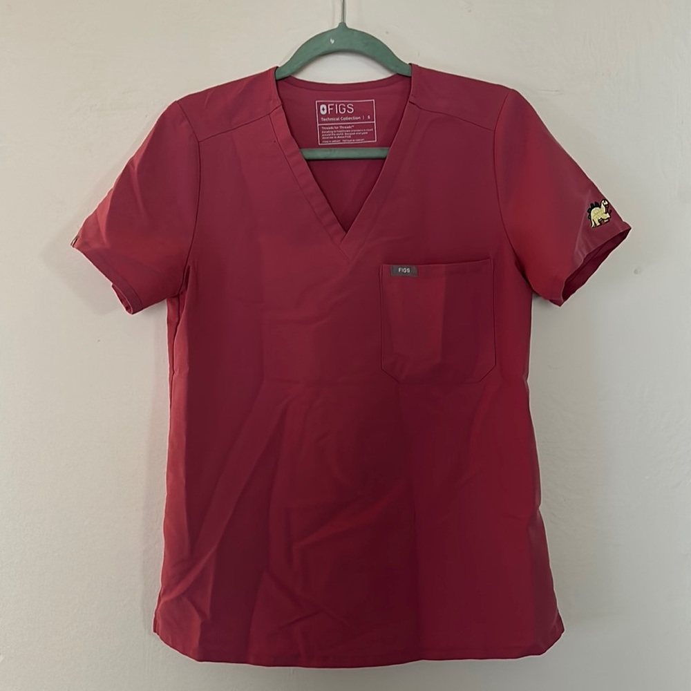 Figs Women's pinkish Scrub Top and pants